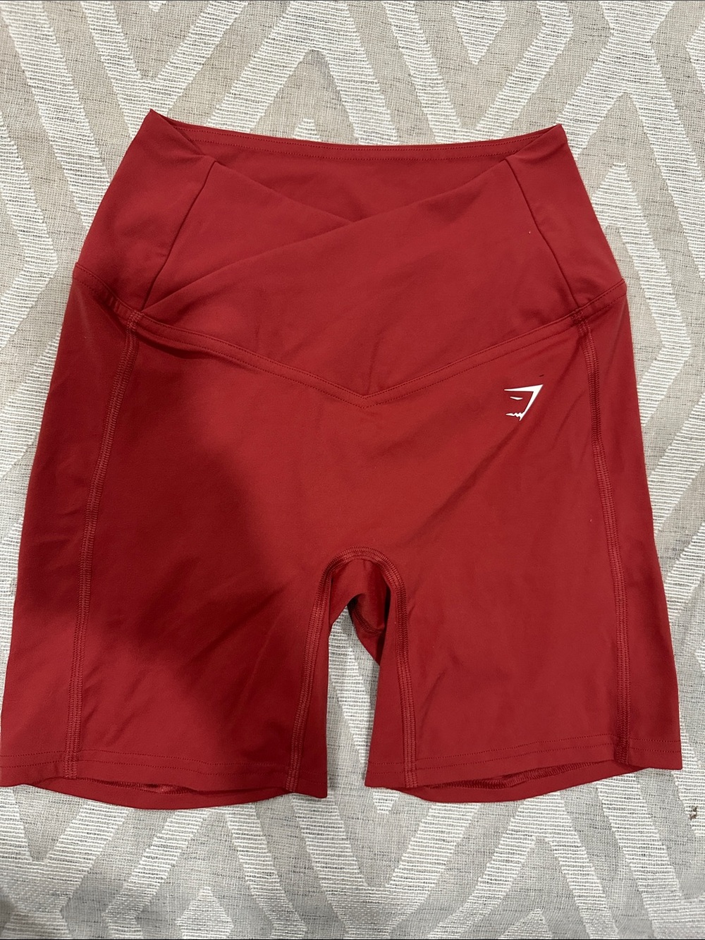 Gymshark High-Waist V-Front Burgandy Bike Shorts